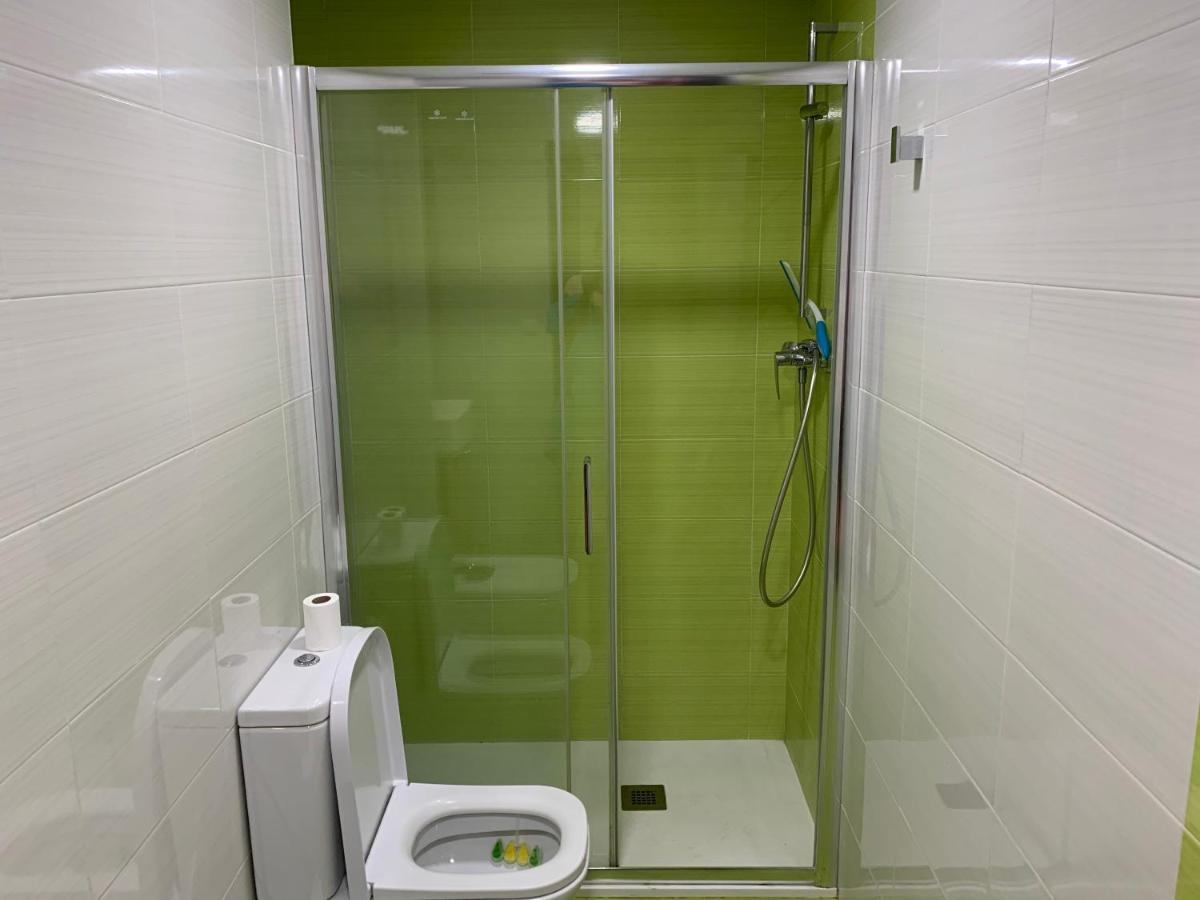 Habitacion Con Cama Individual, Piso Compartido En Avenida Blasco Ibanez فالنسيا المظهر الخارجي الصورة